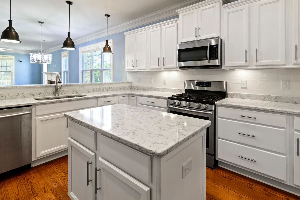 Filth & Squalor Cleanup in Upper Saddle River, NJ